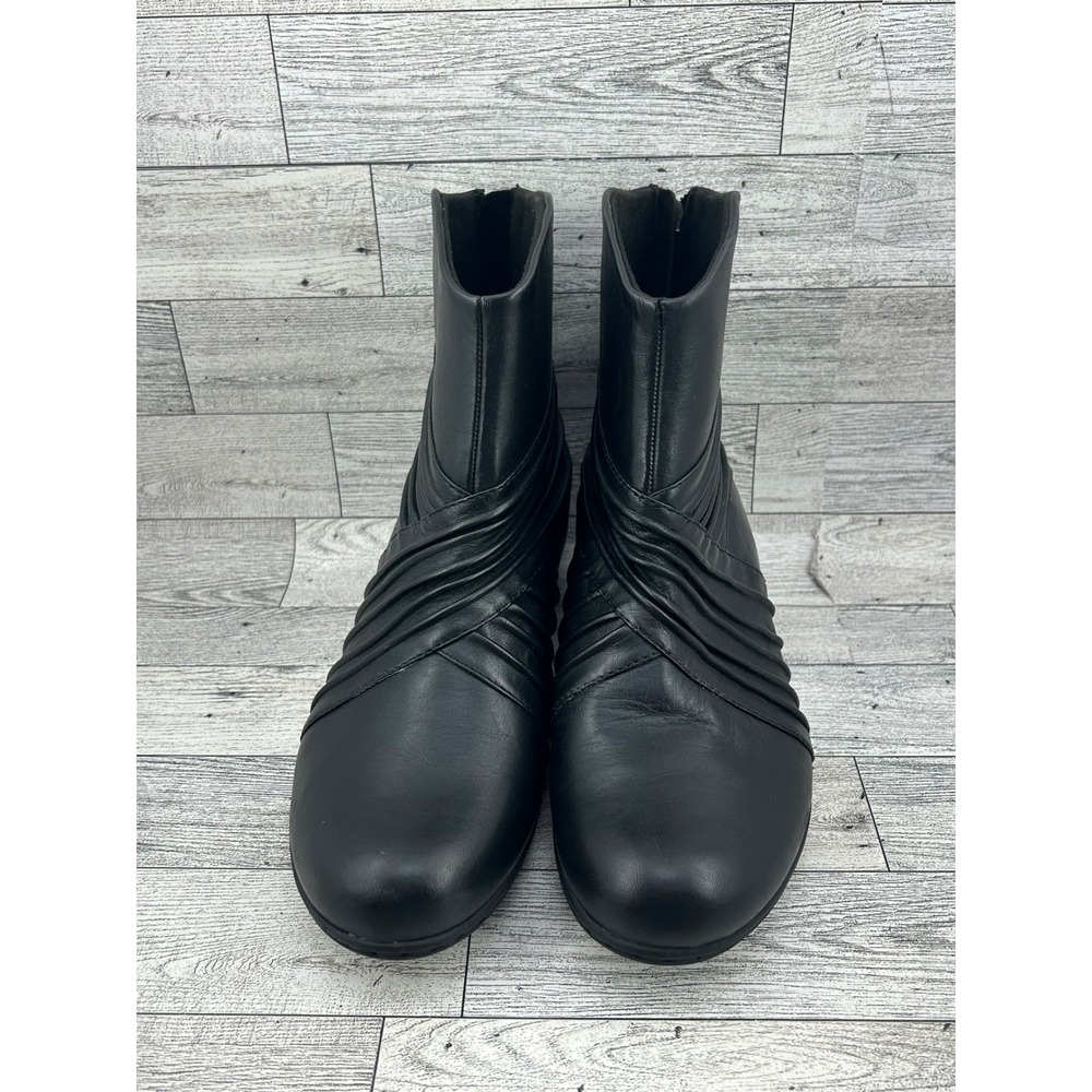Rockport Cobb Hill Black Leather Ruched Ankle Boots Low Block Heel Women Sz 7.5W